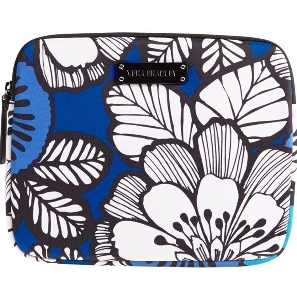 Vera Bradley "Like New "Floral Neoprene Laptop case bag